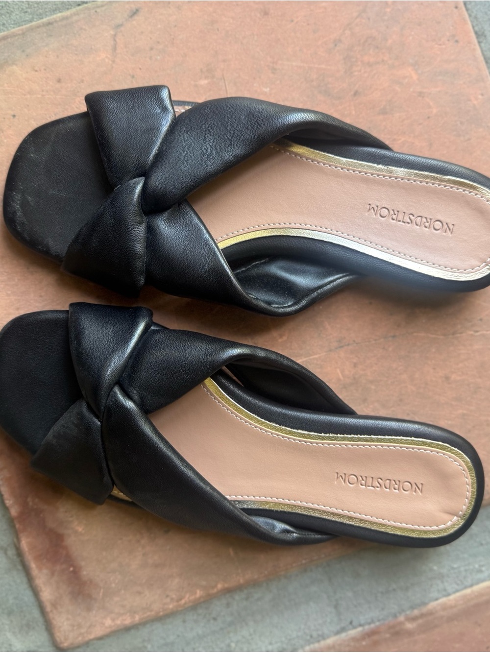 Nordstrom Saltin Slide Size 5
